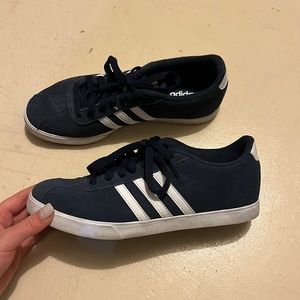 Adidas sneaker- Navy